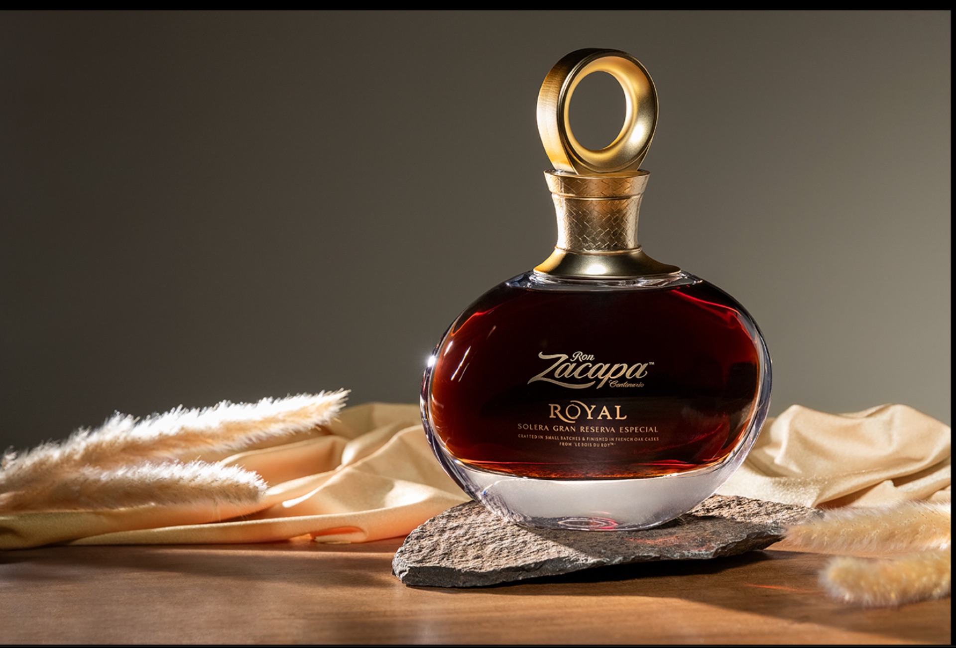 783STUDIO — Dirección Creativa